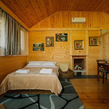 River Land Cottages Tskhmorisi エクステリア 写真