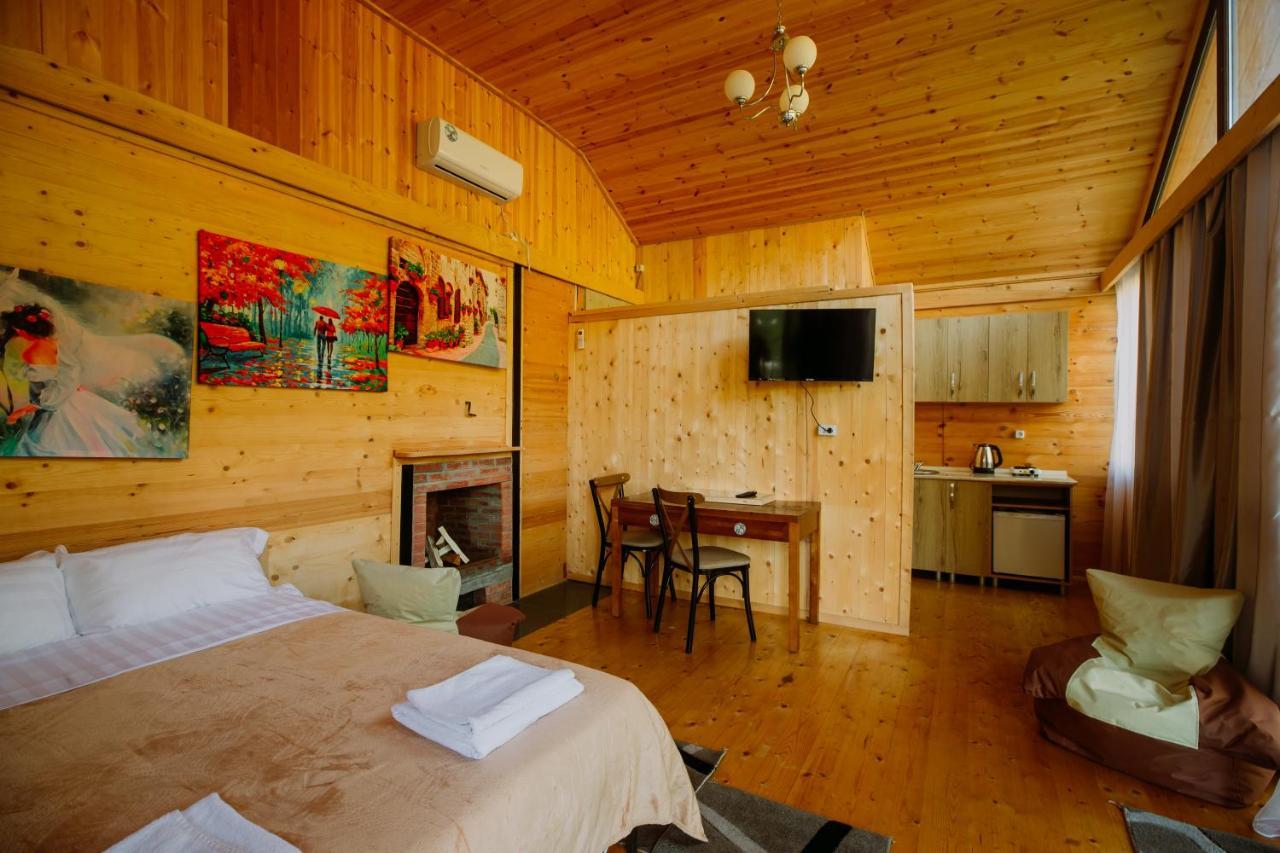 River Land Cottages Tskhmorisi エクステリア 写真